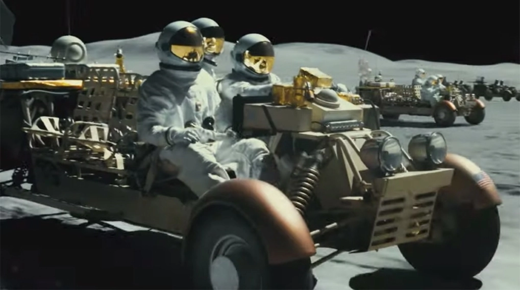 Ad Astra første klip bil ræs brad pitt / Filmz.dk